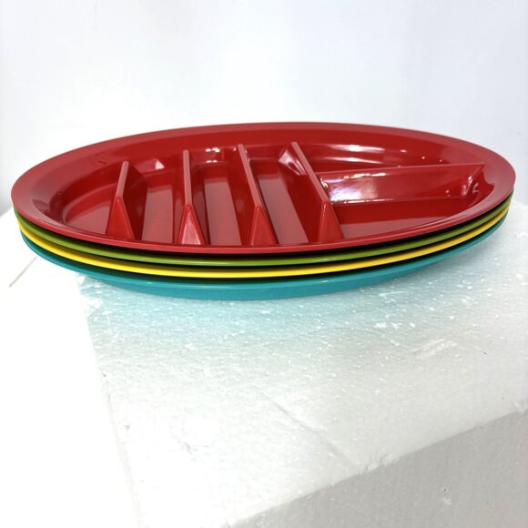 Taco Fiesta Color Oval Strong Plastic Party Picnic  Plates Set of 4 - Picture 3 of 9